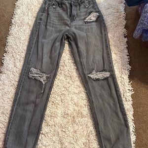American eagle ripped mom jeans